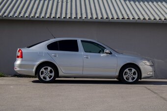 Škoda Octavia 2.0 TDI Elegance - 4