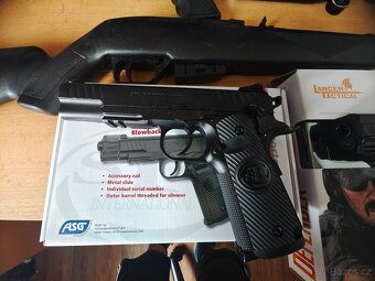pár vzduchovek a Airsoft možná výměna - 4