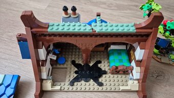 LEGO Ideas 21325 Středověká kovárna - 4