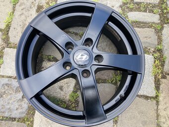 Alu disky HYUNDAI I30 + IX35 - 16" 5x114,3 ET48 - 4