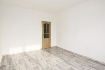Pronájem bytu 2+1 61 m² Královéhradecká, Klášterec nad Ohří - 4
