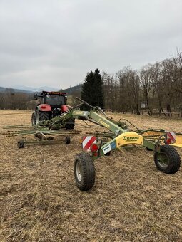 Shrnovač nahrabovač Krone Swadro TS 740 - 4
