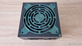 EVGA SuperNOVA G5 650W – tichý, plně modulární zdroj - 4