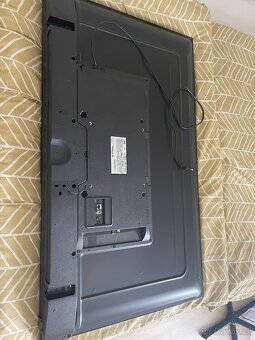 TV JVC - 4