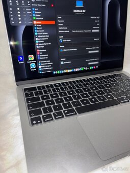 MacBook Air 13” M4 – 16GB / 256GB – Jako nový, pouze 30 cykl - 4