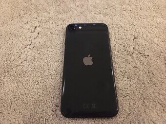 iPhone SE 2020, 64 GB, černý - perfektní stav - 4