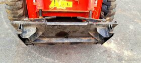 Smykový nakladač GEHL 6640 - servis za 150t Kč hotový - 4