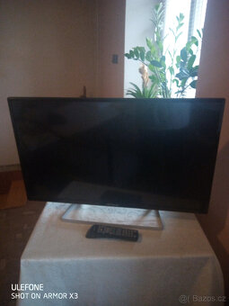 Televize Strong úhlopříčka 82 cm, má t2. - 4