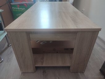 Dřevěný stůl - 4