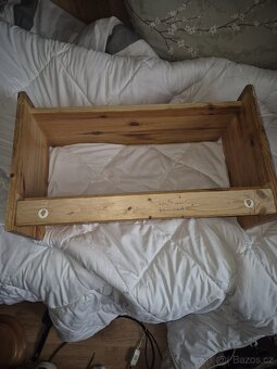 ...polička masiv(borov) - 4