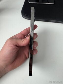 iPhone 12 Pro Max - 4