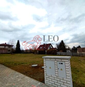 Prodej stavebního pozemku 464 m2, Škvorec - 4
