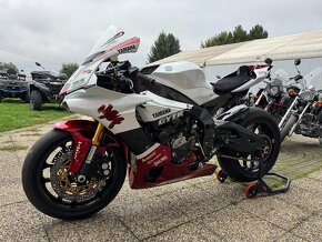 Yamaha R1 Okruhovka - 4