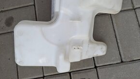 Nádržka ostřikovačů VW Tiguan - 4