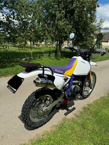 SUZUKI DR 650 SE - 4