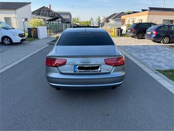 AUDI A8 4:2 FSI R.V 2012 Quattro pěkný vzhled top stav - 4