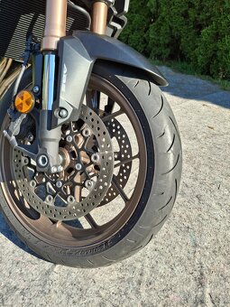Honda CB 650R - 4