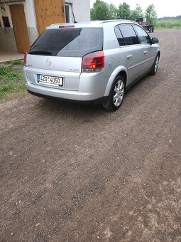 Opel Signum 3,0 V6 diesel - 4