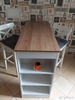 Barový stůl a židle - 4