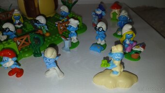 Šmoulové figurky s domečkem dle fotek - 4