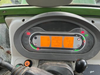 Fendt 211 +Čelní nakladač - 4