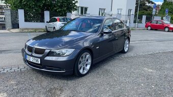 BMW e90 330i manuál - 153 tkm - ČTI POPIS - 4