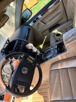 Volkswagen touareg V10 tdi 5.0l - 4