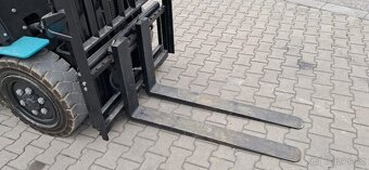 Vysokozdvižný vozík HELI VD 30 Triplex - 4