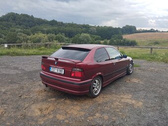 BMW E36 compact - 4