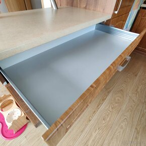 Skříňka pro vestavnou lednice s mrazákem - 4