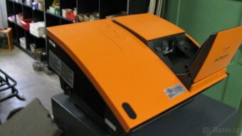 Projektor HITACHI - 4