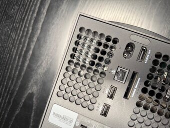Microsoft Xbox Series X - 4