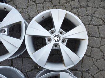 16"alu sada Velorum 5x112 origo Škoda Octavia 3 Golf 7 - 4