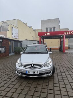 Prodam Mercedes B 180 - 4