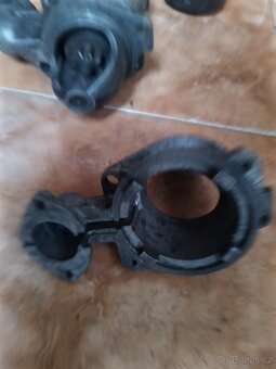 Škoda 1203 startéry na díly - 4