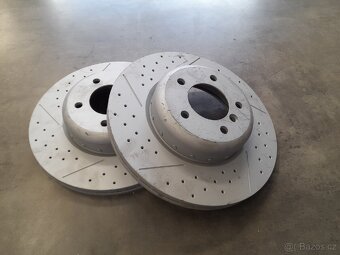 Přední kotouče bmw 338mm - 4
