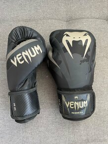 Boxerské rukavice Venum - 4