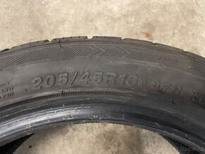 1ks zimní pneu 205/45 R16 6,5mm 2021 - 4
