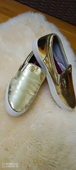 Pohodlné botky slip on zn.Armani Jeans,v.39 - 4