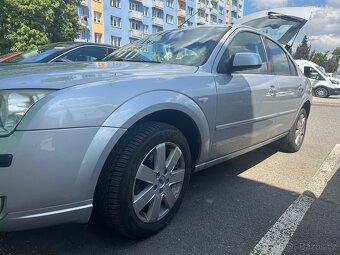 Ford Mondeo B5Y - 4