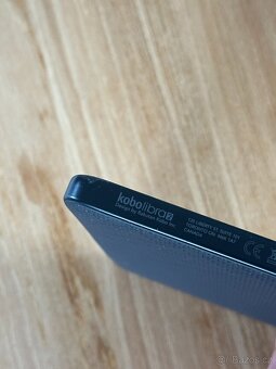 Čtečka knih Kobo Libra 2 32GB černá 2 - 4