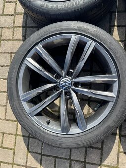 ORIGINÁL Alu Volkswagen Dartford R18,5x112 - TOP STAV, LETNÍ - 4