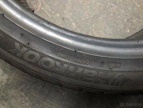 245/40/19 prodám 2 ks zimních pneu - 4