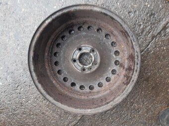 Alfa Romeo 159 kola - 4