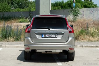 Volvo XC60 D4 2.4L Summum AWD Geartronic - 4