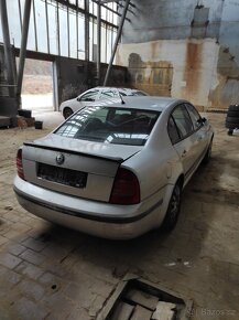 Škoda Superb 1 Náhradní díly - 4