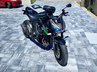Kawasaki Z800 - 4