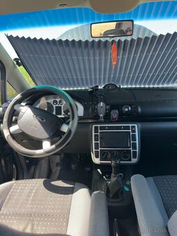 Ford Galaxy - 4