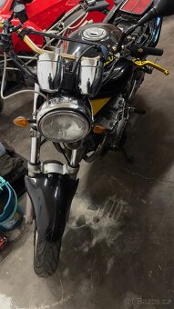 Suzuki Bandit 600 - 4