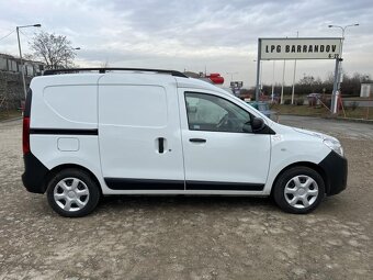 Prodám Dacia Dokker  1.6.,75kw. Koupeno nové v ČR - 4